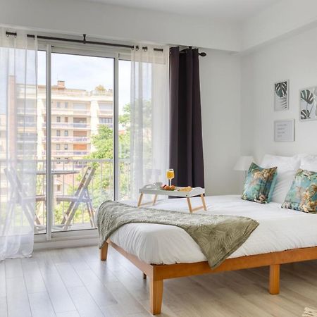 Zzzen Aux Portes De Paris Avec Parking Et Netflix Vincennes Esterno foto